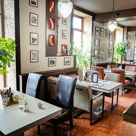 Gozmalom Etterem Es Panzio Bed & Breakfast Körmend Екстериор снимка